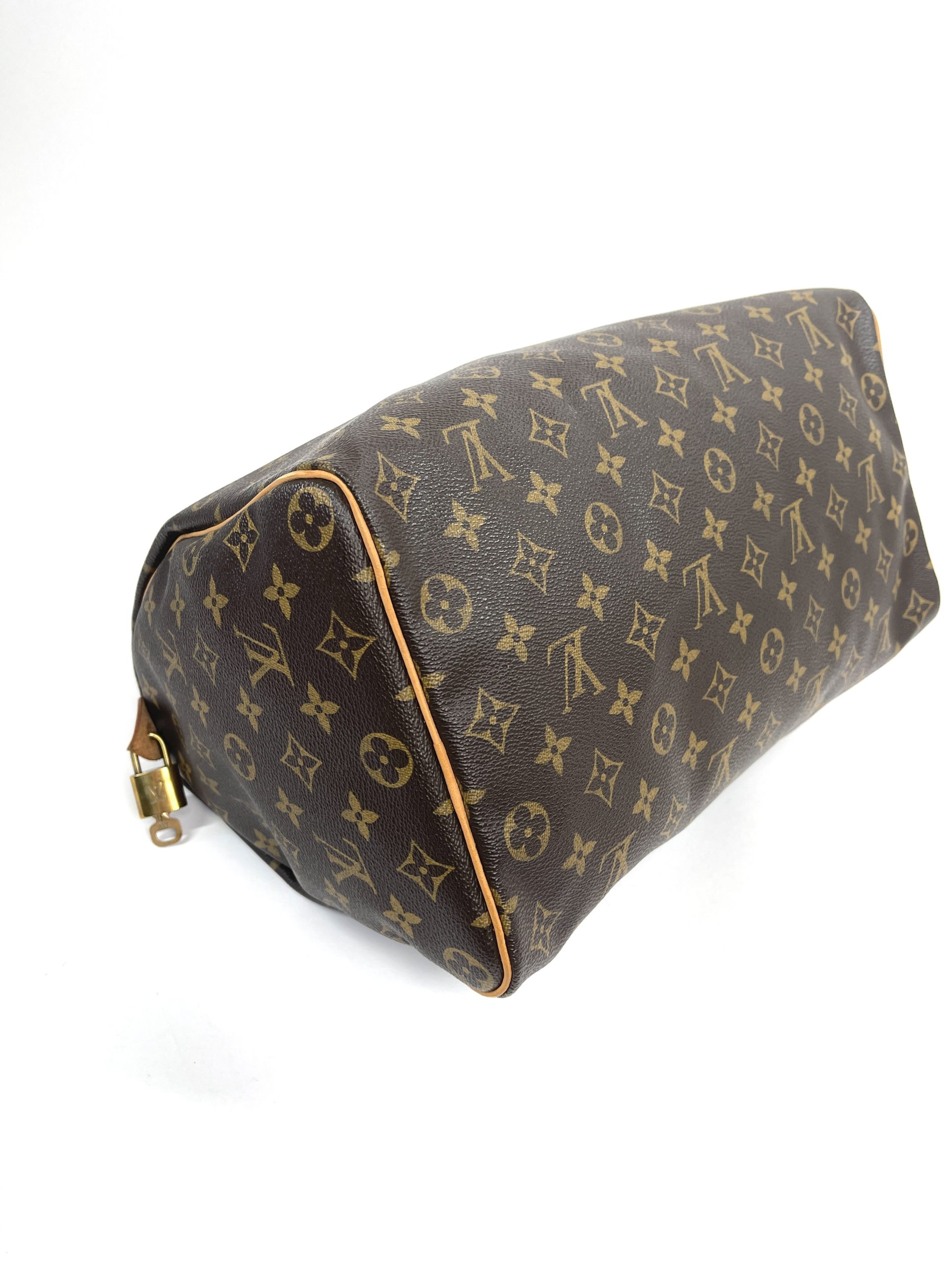 Louis Vuitton Speedy 35 Handbag Purse Green Monogramouflage M95773 AA3008  88187
