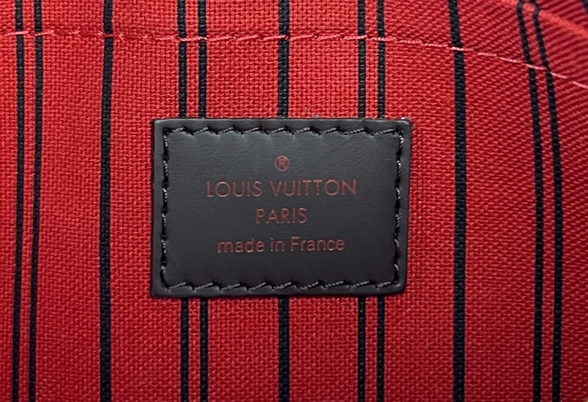 Louis Vuitton Pochette Damier Ebene MM/GM Cerise Lining in Coated