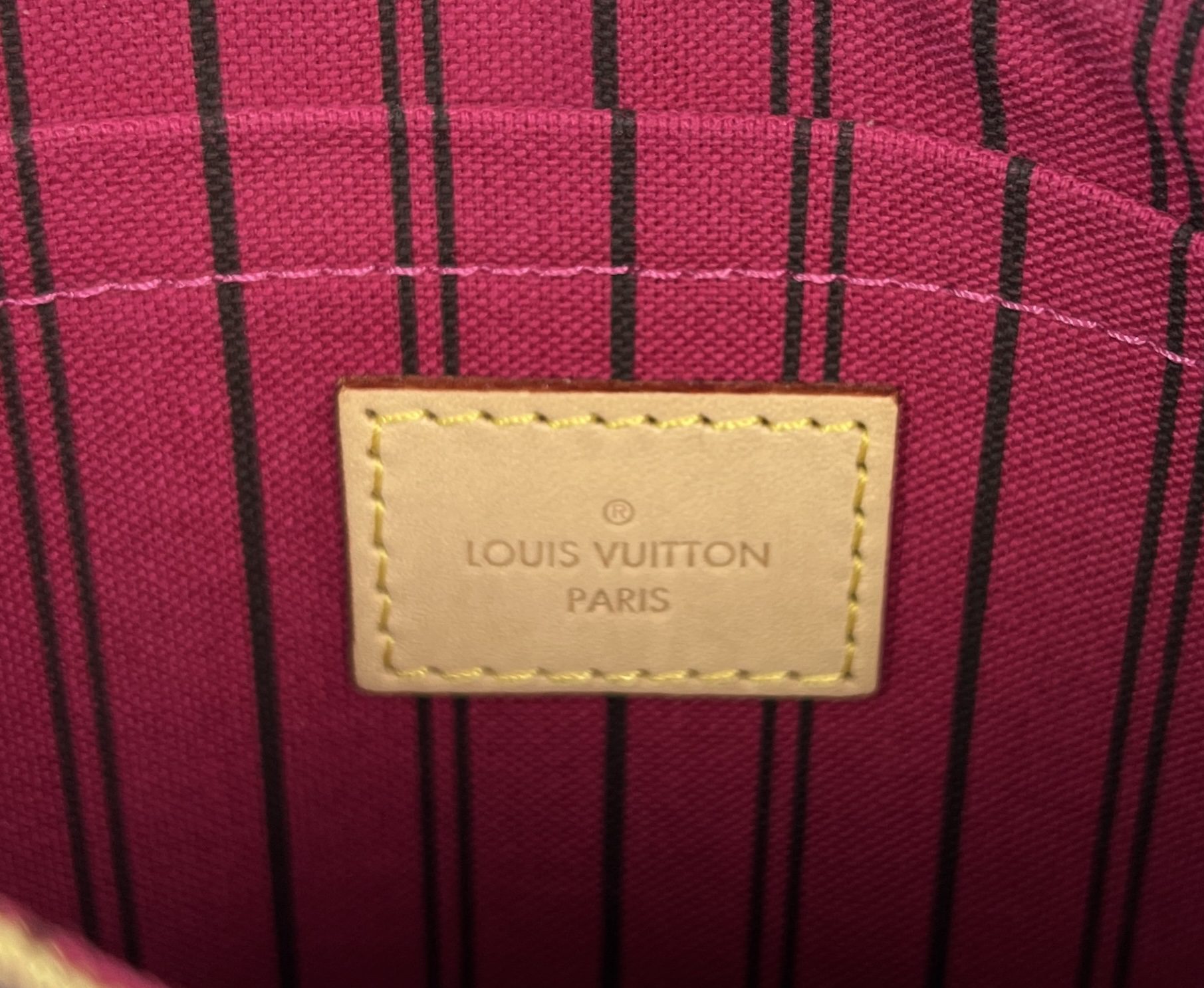 Louis Vuitton, Bags, Excellent Louis Vuitton Neverfull Mm Pouch Pivone  Interior W Conversion Hardware