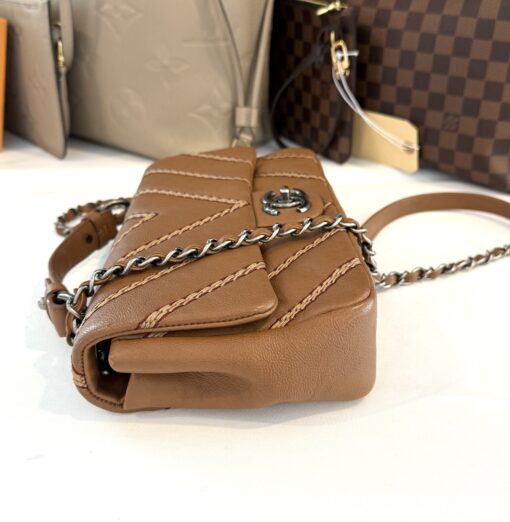 Chanel Brown Chevron Stitched Leather Classic Top Handle Bag - Image 22
