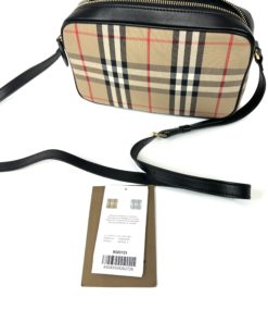 Burberry Camera Bag in Really Good Condition 