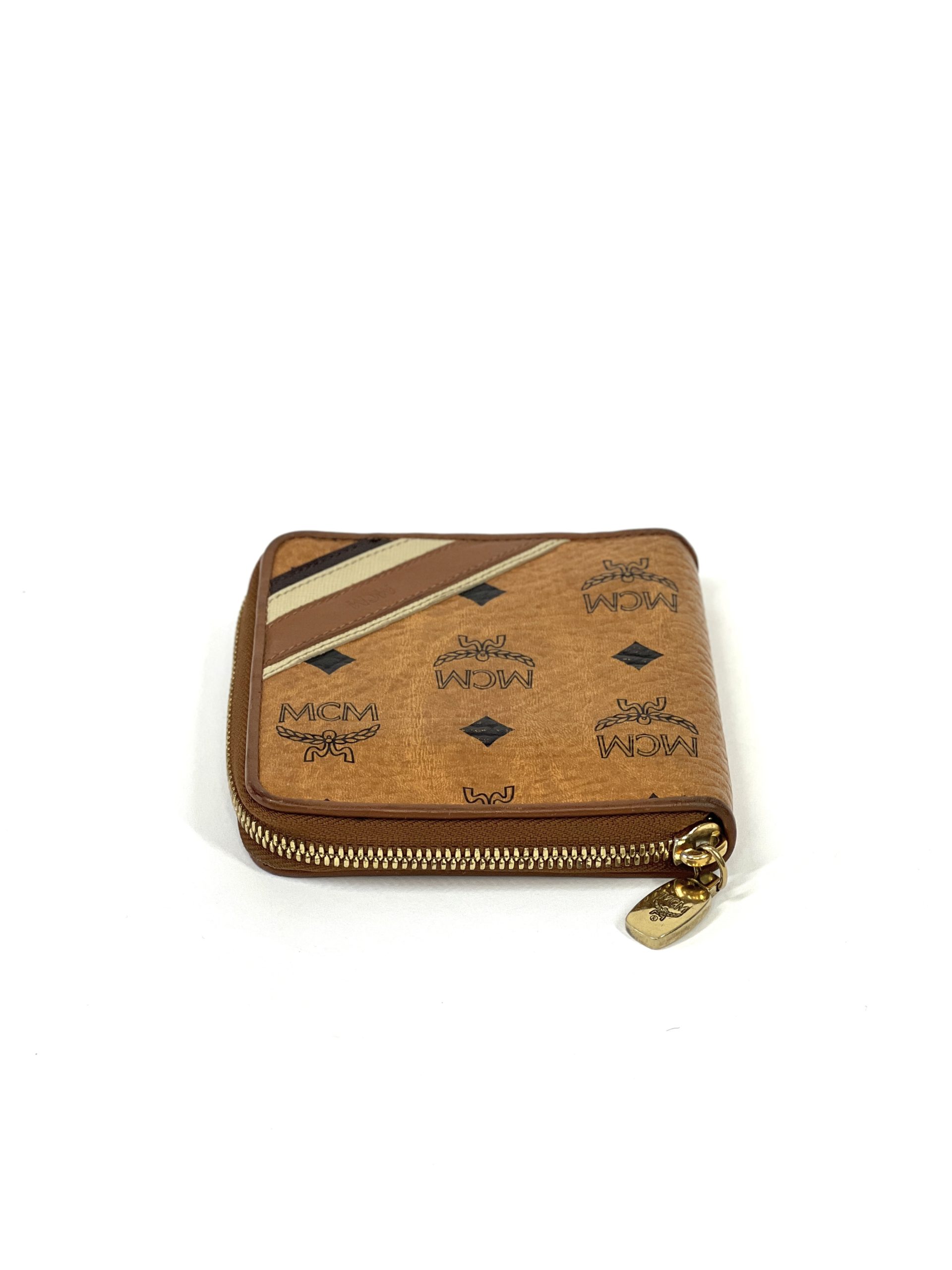 MCM Bifold Visetos Leather Zip Card Wallet Cognac