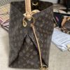 Louis Vuitton Monogram Artsy MM Monogram Hobo 16