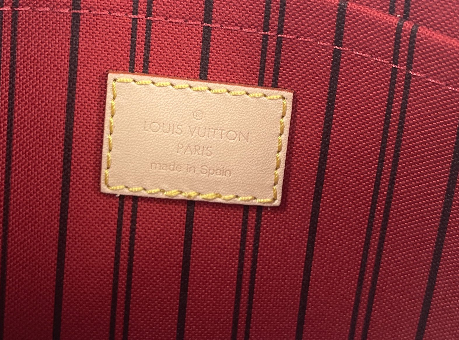 Louis Vuitton Monogram Neverfull Pochette GM - Brown Clutches