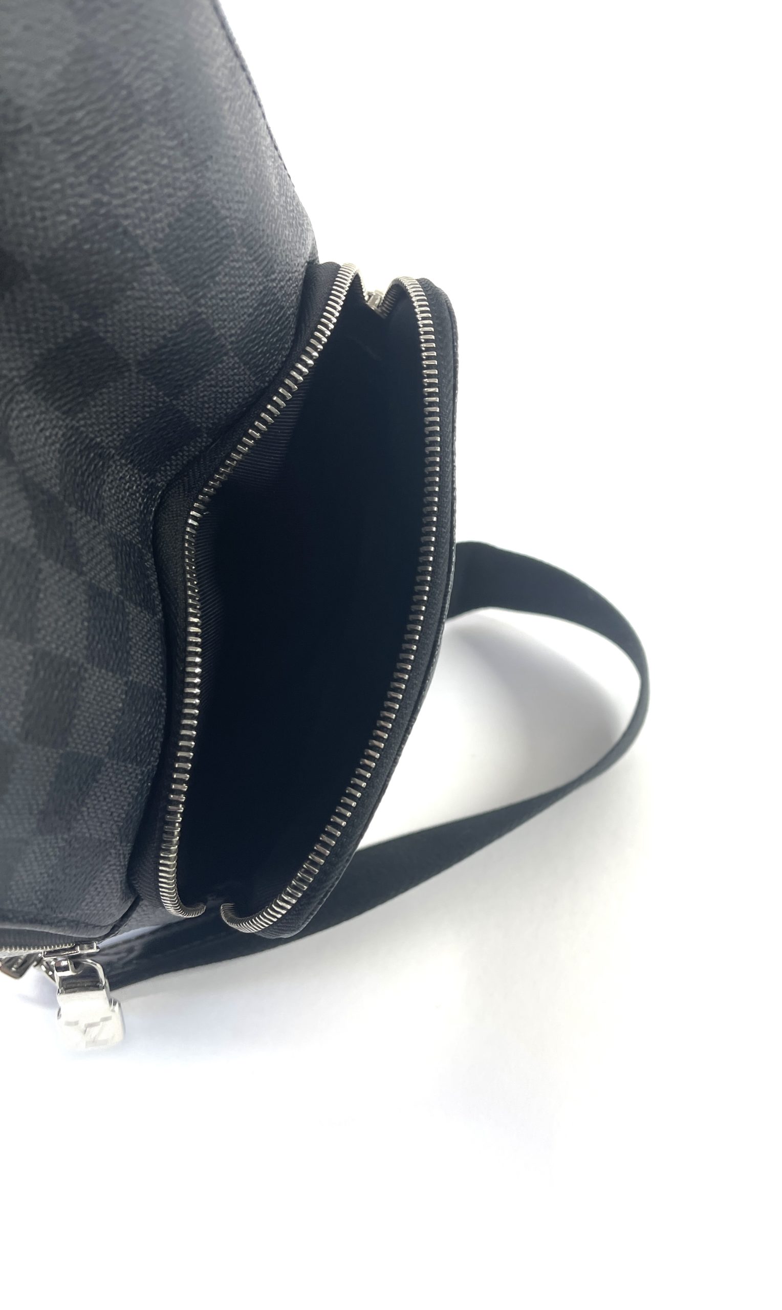Louis Vuitton Avenue Sling Bag, Brown, One Size