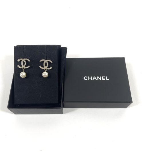 Chanel CC Gold Rhinestone Earrings with Pearl 10