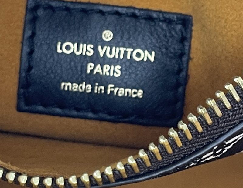 Louis Vuitton Néonoé mm - Caramel