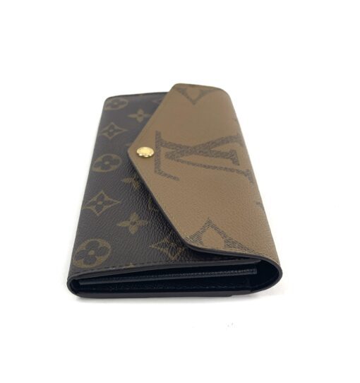 Louis Vuitton Reverse Monogram Giant Sarah Wallet 6