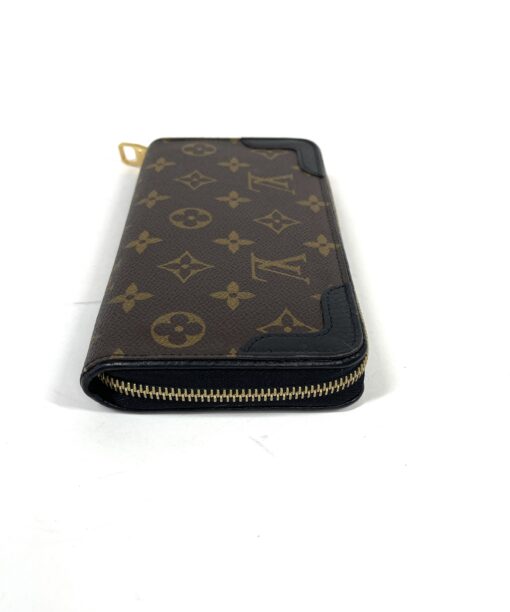 Louis Vuitton Monogram Retiro Zippy Wallet with Noir - Image 13