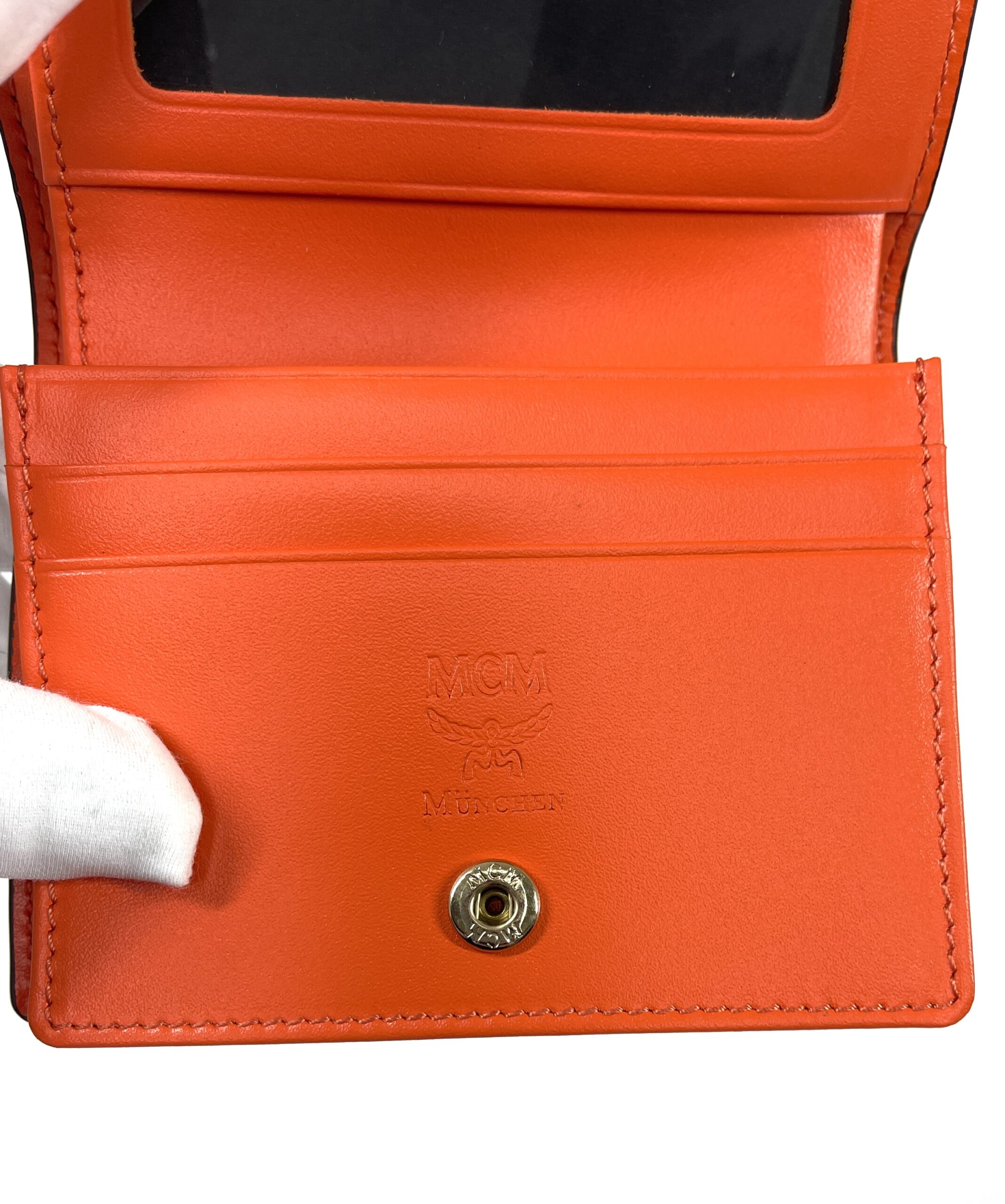 Men's bifold leather wallet with flap, saffiano orange