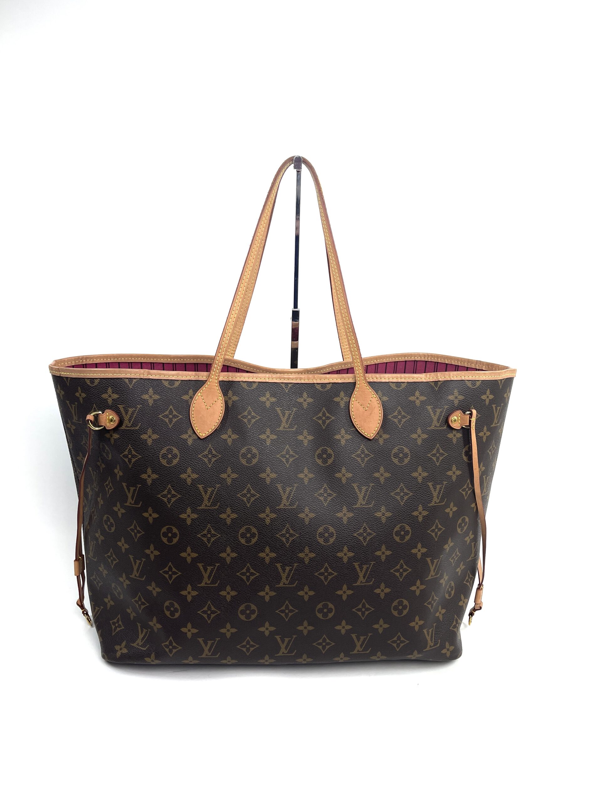 Louis Vuitton Neverfull GM in Monogram Canvas with Pivoine Pink
