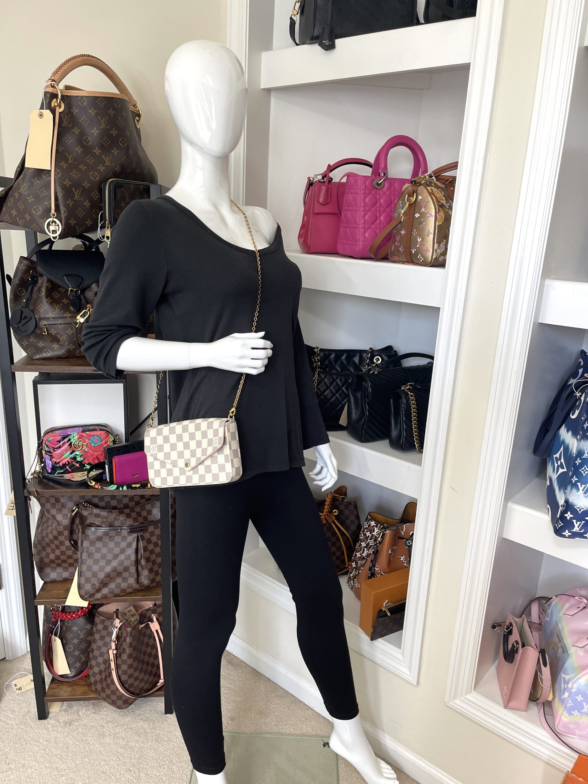Louis Vuitton Pochette Felicie Rose Ballerine with Inserts White Damier  Azur Canvas Shoulder Bag