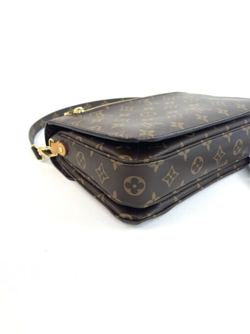 Louis Vuitton Monogram Canvas Pochette Metis 8