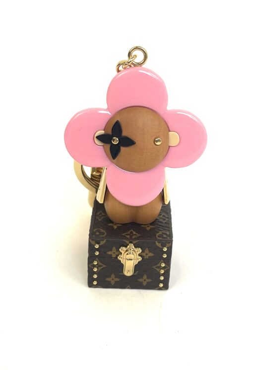 Louis Vuitton Vivienne Passport Cover and Charm - Image 15