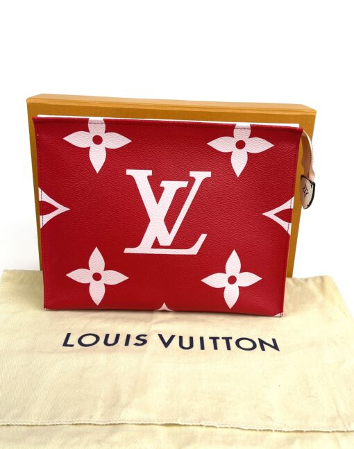 Louis Vuitton Monogram Giant Toiletry Pouch 26 Rouge 2