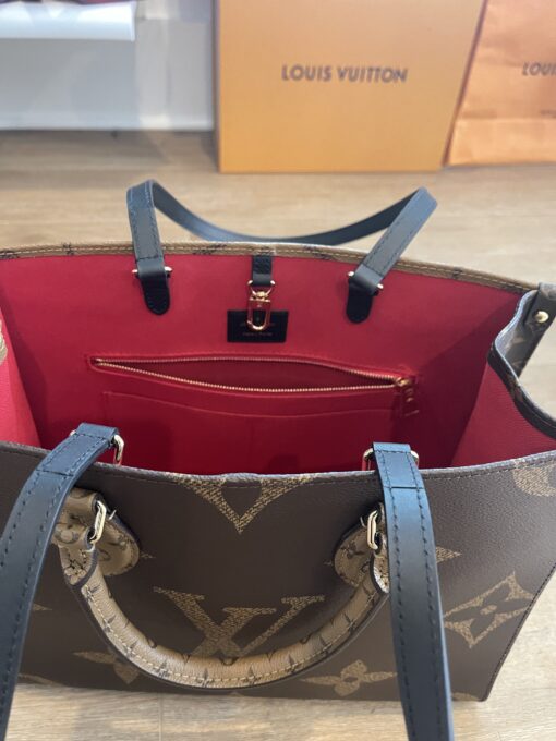 Louis Vuitton Onthego MM Reverse Tote 8