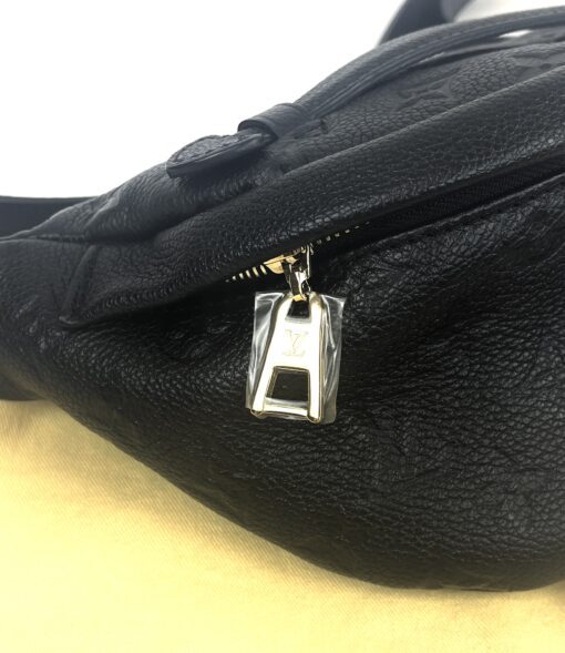 Louis Vuitton Black Empreinte Leather Bum Bag 17