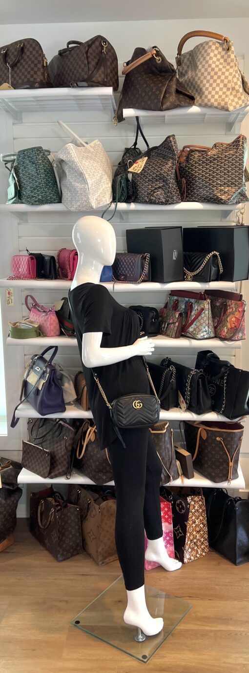 Gucci Black Mini Marmont Crossbody with Gold - Image 2