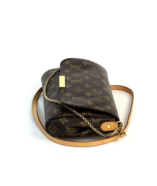 Louis Vuitton Monogram Favorite MM Handbag 8