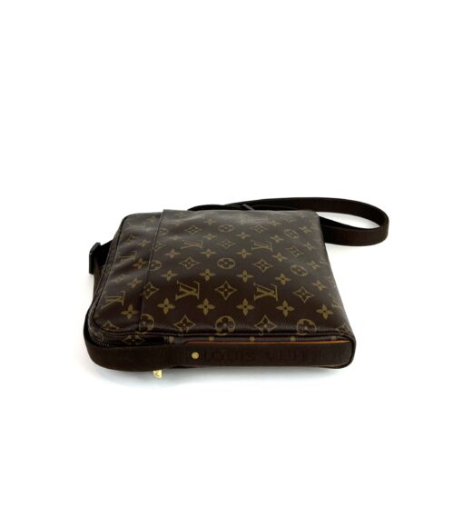 Louis Vuitton Monogram Trotteur Beaubourg Messenger Crossbody Bag 6