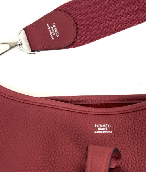 Hermes Taurillon Clemence Evelyne III PM Rouge 11