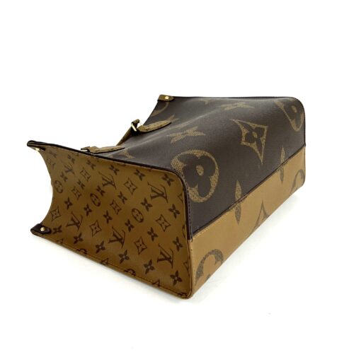 Louis Vuitton Onthego MM Monogram Reverse Monogram Giant - Image 15