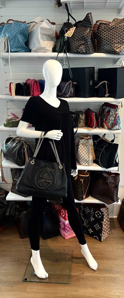 Gucci Soho Pebbled Leather Chain Medium Shoulder Bag Black 11