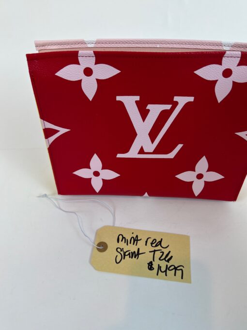 Louis Vuitton Monogram Giant Toiletry Pouch 26 Rouge and Tahitienne Toiletry 26 Bundle 16