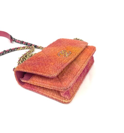 Chanel Quilted Pink Coral Tweed Crossbody Small - Image 27