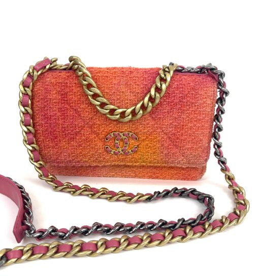Chanel Quilted Pink Coral Tweed Crossbody Small - Image 13
