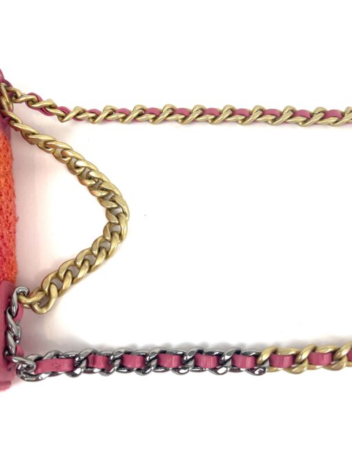 Chanel Quilted Pink Coral Tweed Crossbody Small - Image 25
