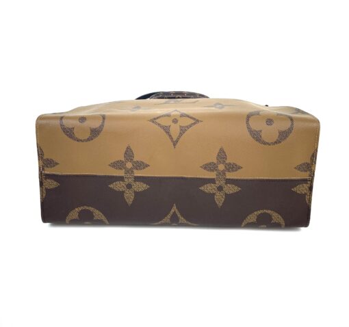 Louis Vuitton Onthego GM Reverse Monogram Giant - Image 16