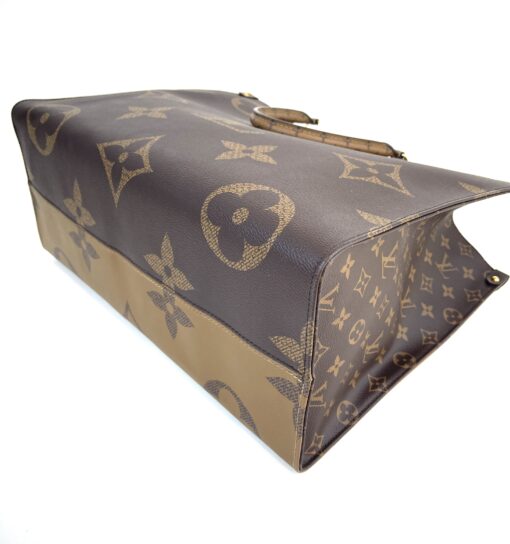 Louis Vuitton Onthego GM Reverse Monogram Giant - Image 13