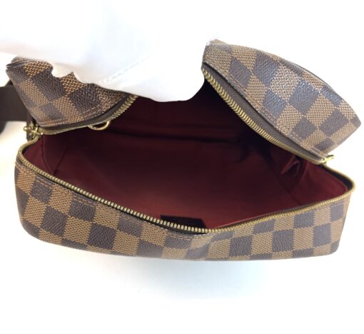 Louis Vuitton Damier Ebene Olav MM Messenger 5