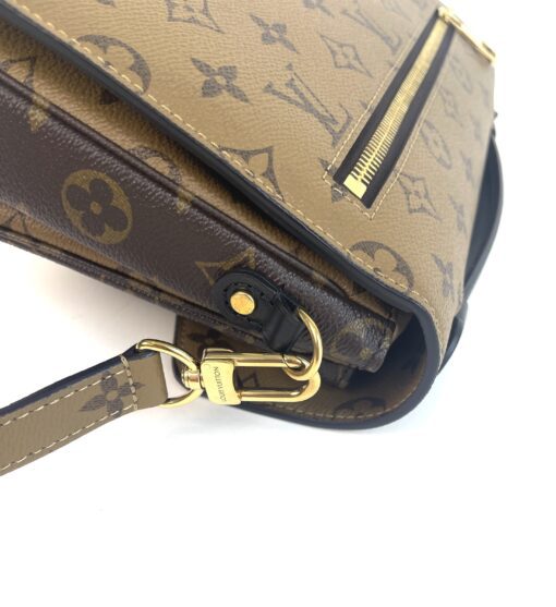 Louis Vuitton Reverse Monogram Pochette Metis 23