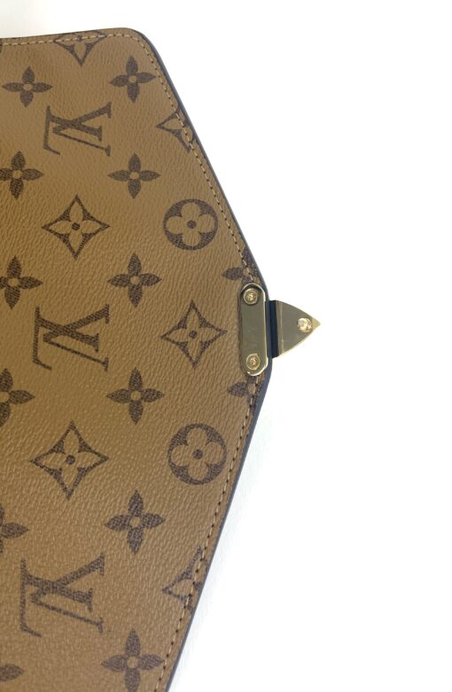 Louis Vuitton Reverse Monogram Pochette Metis 21