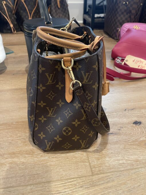 Louis Vuitton Monogram Montaigne MM Satchel or Shoulder Bag 7