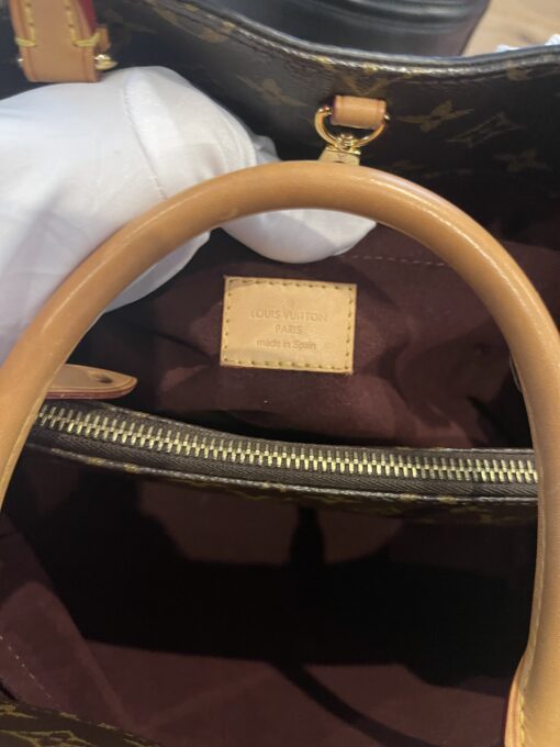 Louis Vuitton Monogram Montaigne MM Satchel or Shoulder Bag - Image 10