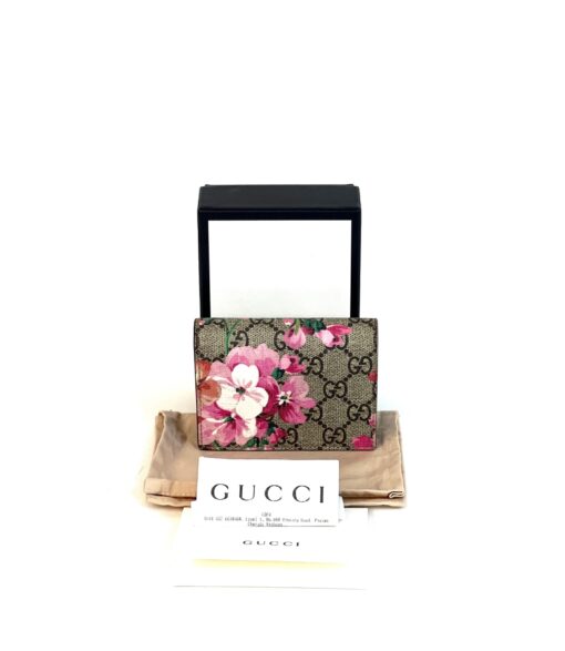 Gucci Supreme Blooms Small Wallet 2