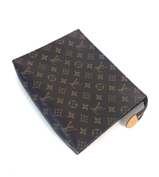 Louis Vuitton Monogram Canvas Toiletry Pouch 26 2020 17