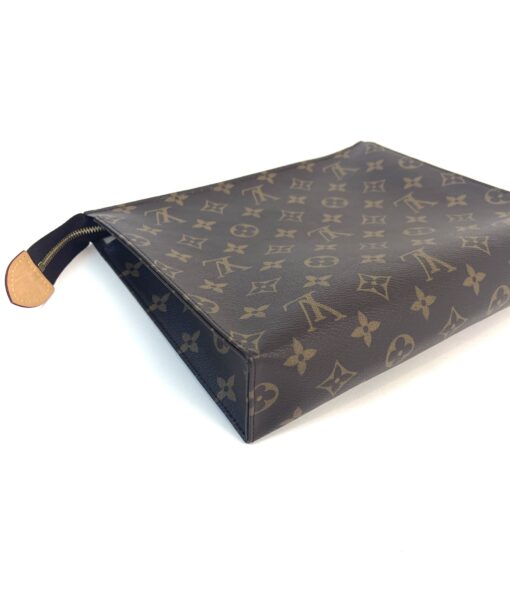 Louis Vuitton Monogram Canvas Toiletry Pouch 26 2020 15