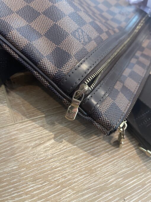 Louis Vuitton Damier Ebene Canvas Pochette Bosphore Messenger Bag 17