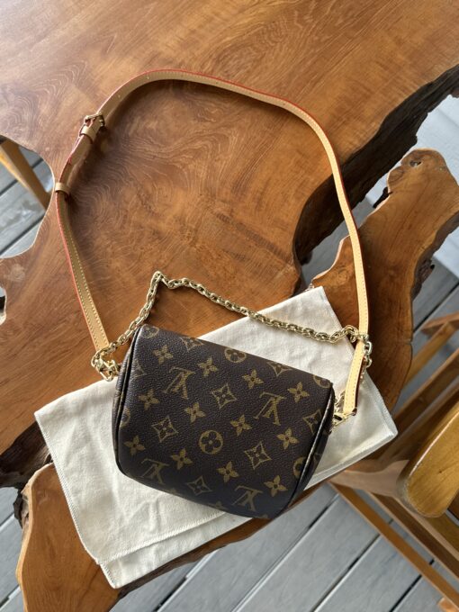 Louis Vuitton Monogram Mini Bum Bag 5