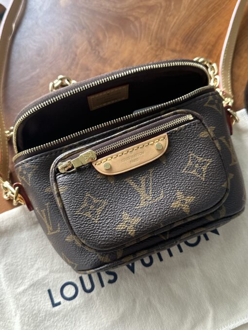 Louis Vuitton Monogram Mini Bum Bag 26