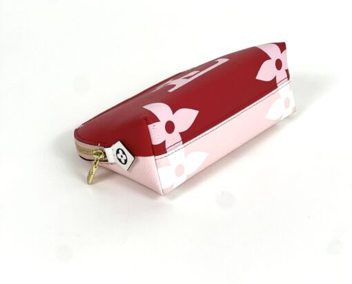 Louis Vuitton Monogram Giant Cosmetic Pouch Rouge PM 8