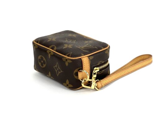 Louis Vuitton Monogram Wapity Wristlet Pouch - Image 10