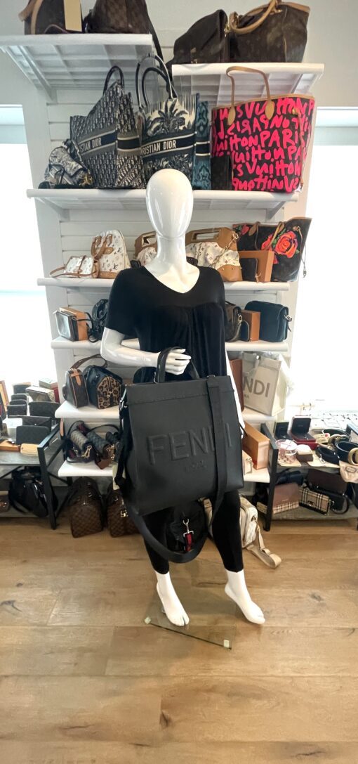 Fendi Vitello Cher Logo Embossed Medium Go To Shopper Tote Black - Image 3