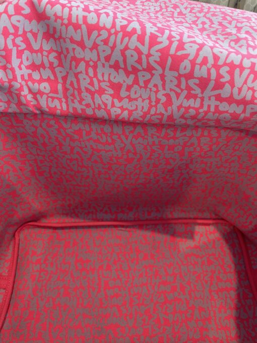 Louis Vuitton Monogram Graffiti Neverfull GM Hot Pink - Image 6