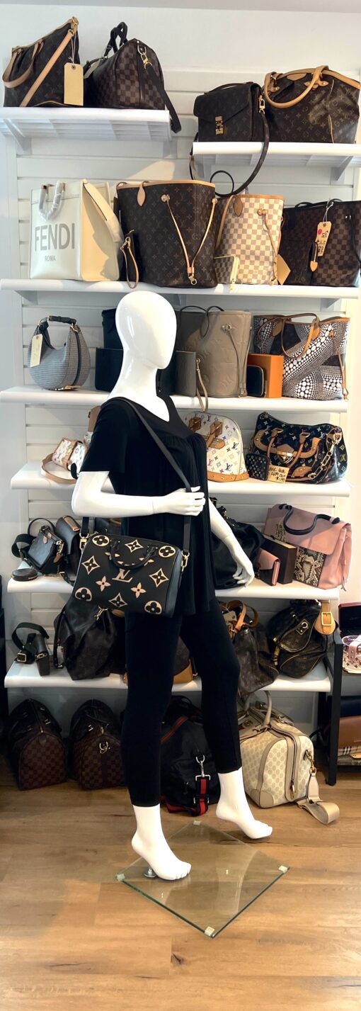 Bi-Color Black/Cream Monogram Empreinte Leather Speedy 25 Bandouliere Bag - Image 4