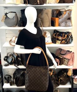 Louis Vuitton Monogram Looping GM Shoulder Bag 2